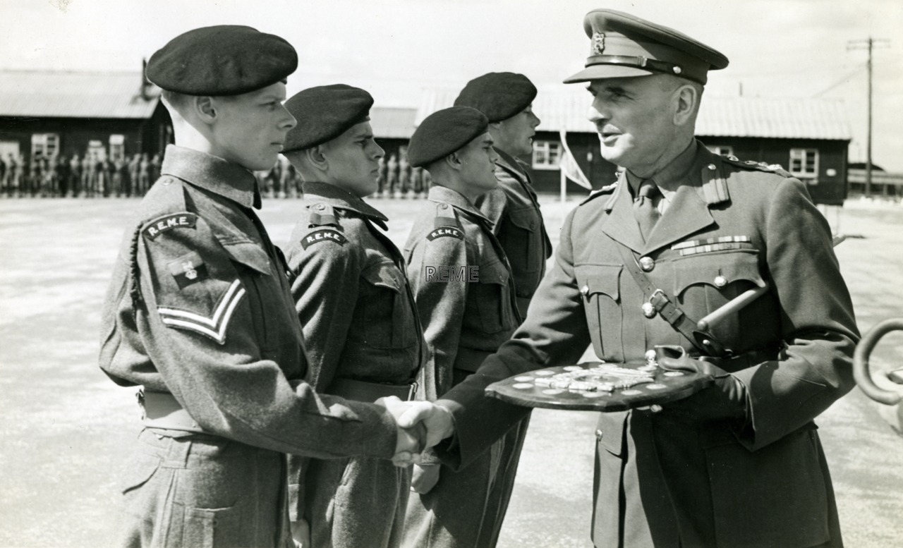Visit of Major General S W Joslin to No 1 Training Battalion REME, Blandford