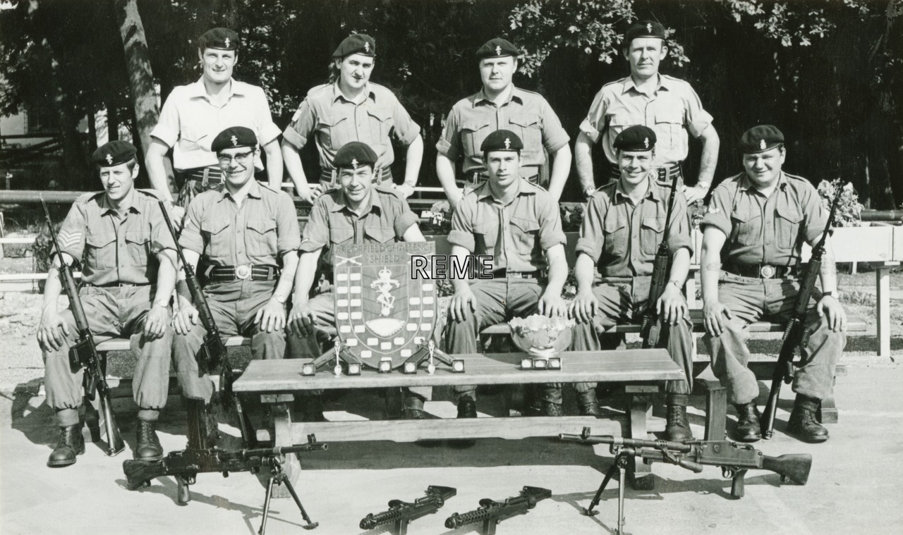 12 Field Workshop, Winners, Major Units Trophy and Arborfield Challenge Shield.