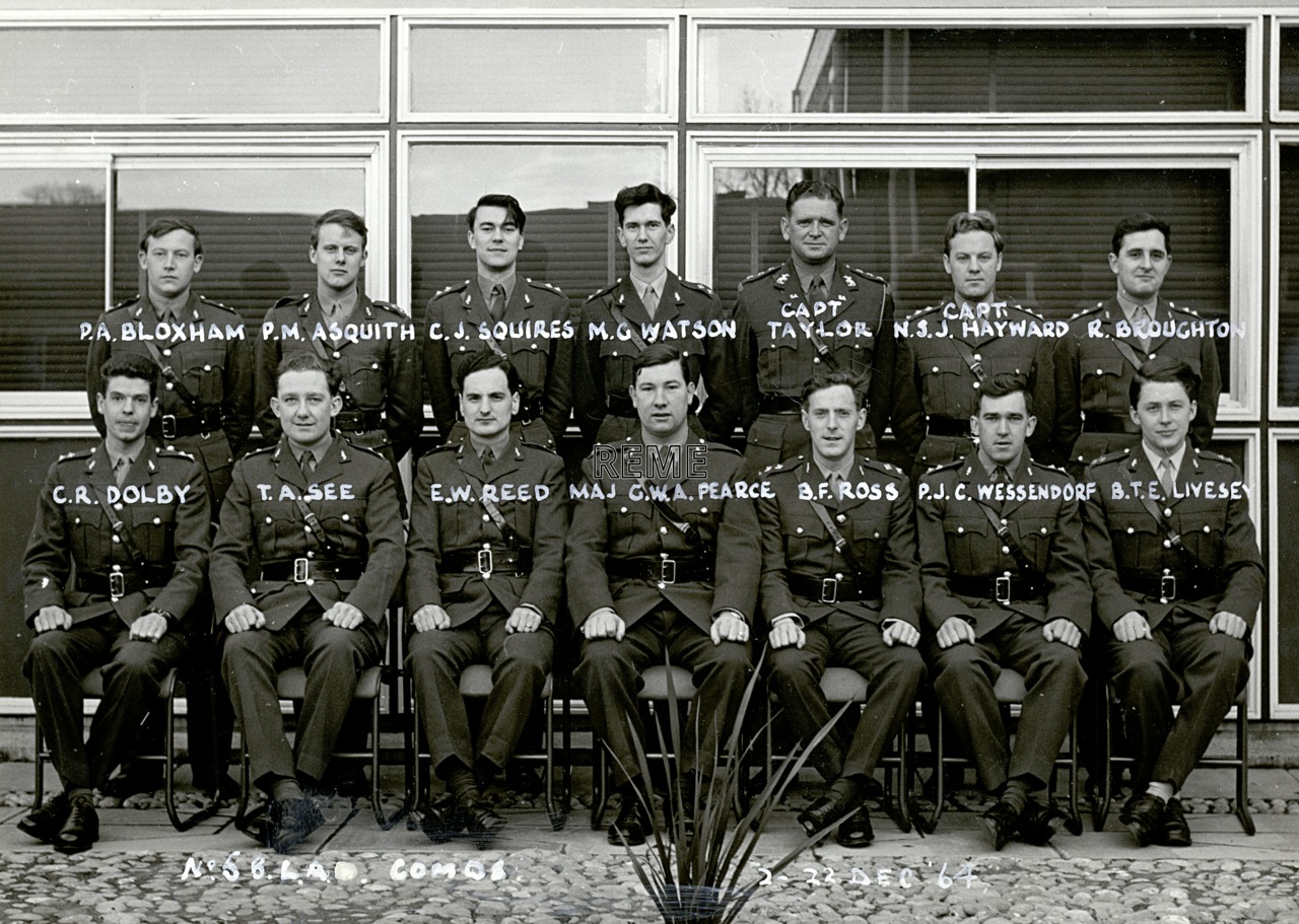 Group Photograph: No 5B Light Aid Detachment (LAD) Commanders’ Course, REME Officers’ School